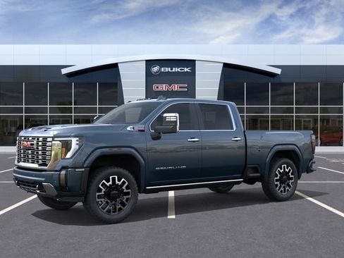 New 2026 GMC Sierra 2500 Denali w/ Denali Reserve Package AWD/4WD image 2