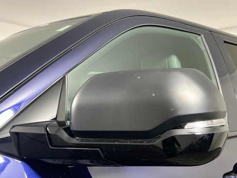 Used 2025 Toyota Tundra SR5 image 12