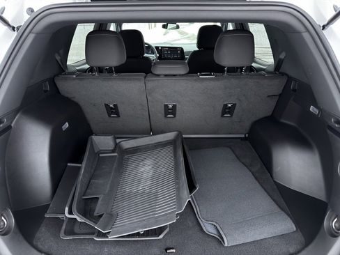 Used 2025 Chevrolet Equinox LT image 35