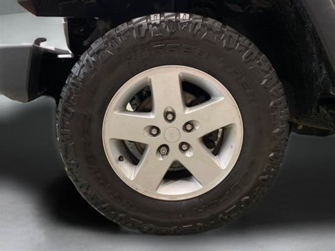 Used 2018 Jeep Wrangler Unlimited Sport S AWD/4WD image 20