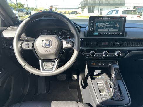 Used 2024 Honda CR-V Sport Touring image 15