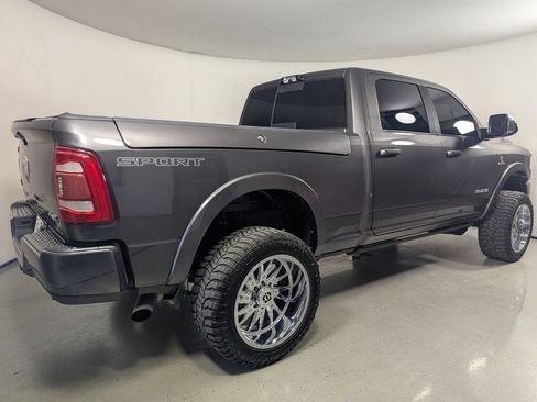 Used 2022 RAM 2500 Laramie AWD/4WD image 7