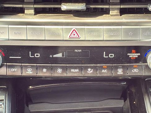 Used 2025 Kia Telluride S FWD image 22