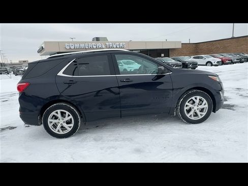 Used 2020 Chevrolet Equinox LT image 9