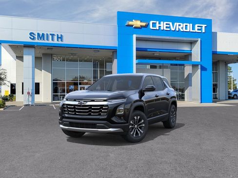 New 2027 Chevrolet Equinox LT w/ Safety and Technology Package FWD image 32