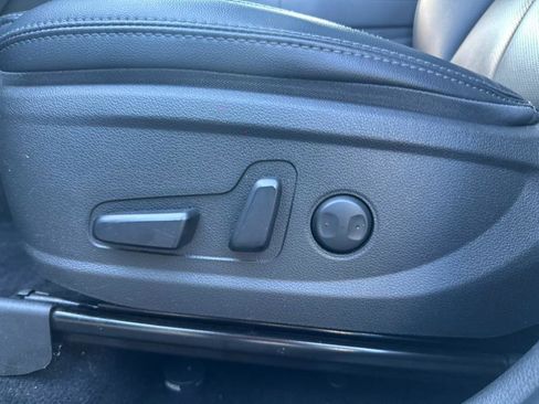 Used 2023 Hyundai Santa Fe SEL w/ Premium Package image 27