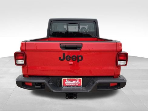 New 2026 Jeep Gladiator Sport image 4
