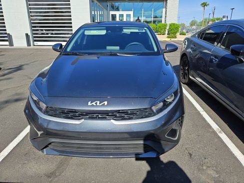 Certified 2023 Kia Forte LXS FWD image 4