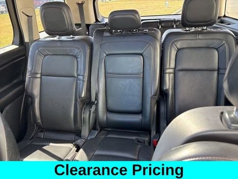 Used 2021 Lincoln Aviator Reserve w/ Elements Package Plus image 31