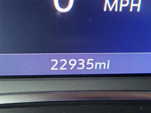 Used 2023 Chevrolet Blazer LT image 26