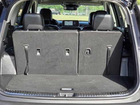 Used 2022 Kia Telluride SX w/ SX Prestige Package AWD/4WD image 9