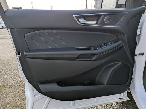 Used 2018 Ford Edge Sport w/ Equipment Group 401A image 10