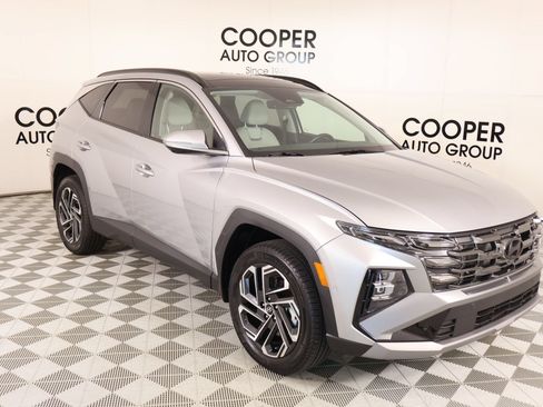 Certified 2026 Hyundai Tucson Limited AWD/4WD image 1