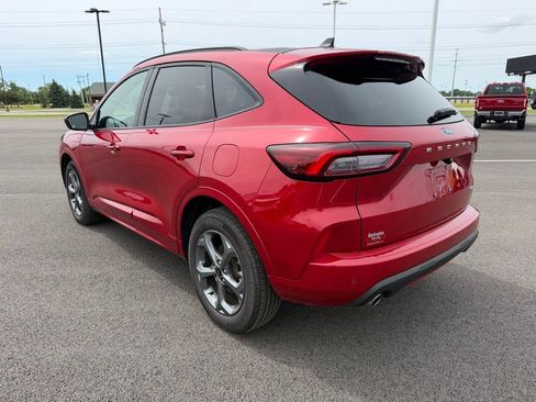 Used 2024 Ford Escape ST-Line w/ Tech Pack #1 AWD/4WD image 7