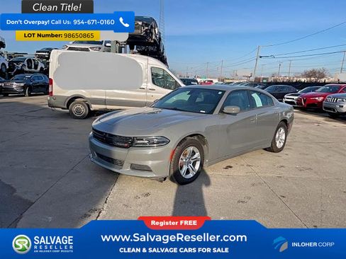 Used 2019 Dodge Charger SXT image 3