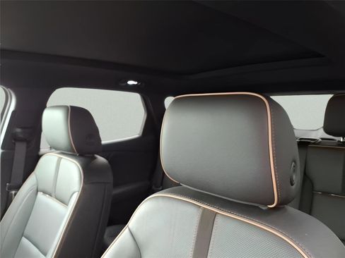 Certified 2023 Chevrolet Blazer Premier w/ LPO, Cargo Package image 19