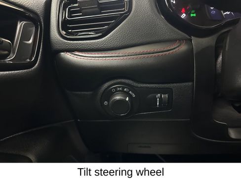 Used 2024 Dodge Durango GT image 39