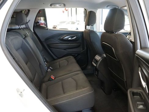 Used 2022 GMC Terrain SLE w/ Driver Convenience Package AWD/4WD image 12