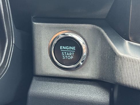 Certified 2025 Ford F350 Platinum image 22