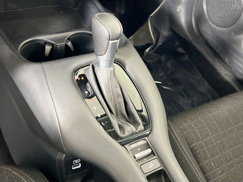 Used 2023 Honda HR-V LX image 16