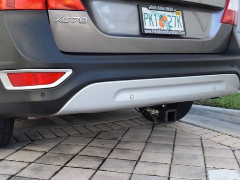 Used 2011 Volvo XC70 3.2 w/ Premium Pkg image 20