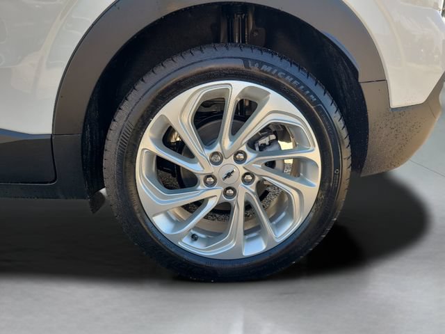 New 2027 Chevrolet Bolt LT FWD image 34