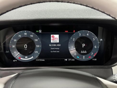 Used 2026 Land Rover Range Rover Velar S image 32