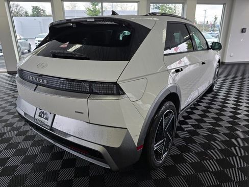 New 2026 Hyundai Ioniq 5 Limited image 4