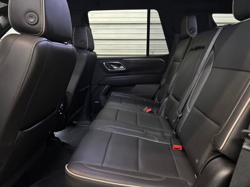 Used 2021 GMC Yukon SLT AWD/4WD image 24