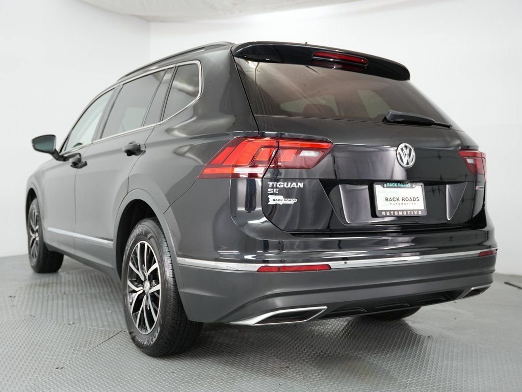 Used 2021 Volkswagen Tiguan SE w/ Panoramic Sunroof Package AWD/4WD image 7