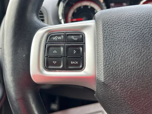 Used 2019 Dodge Grand Caravan GT FWD image 25