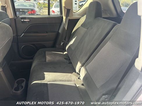 Used 2013 Jeep Compass Latitude image 17