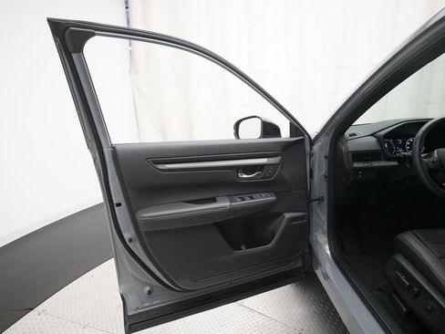 Used 2024 Honda CR-V Sport-L image 28