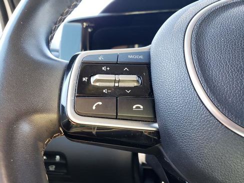 Used 2022 Kia Sorento SX image 23