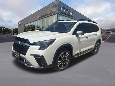 Used 2023 Subaru Ascent Touring AWD/4WD image 1