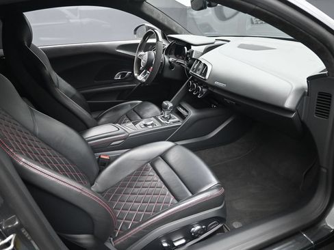 Used 2017 Audi R8 V10 plus AWD/4WD image 25
