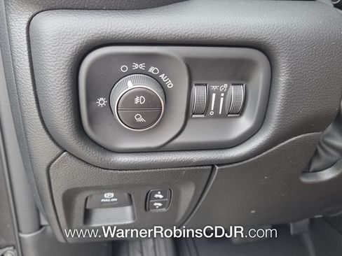 New 2026 RAM 1500 Big Horn AWD/4WD image 30