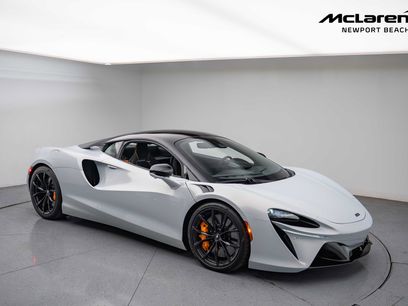 Used 2023 McLaren Artura
