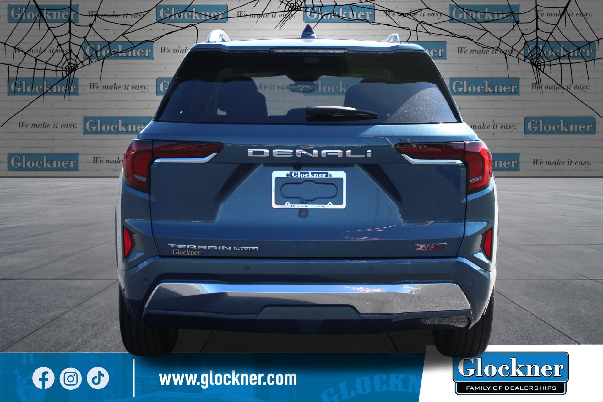 Used 2026 GMC Terrain Denali w/ LPO, Floor Liner Package AWD/4WD image 7