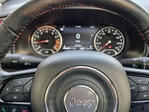 Used 2022 Jeep Renegade Trailhawk w/ Sun/Sound Group image 37