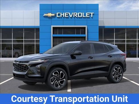 New 2026 Chevrolet Trax RS w/ Driver Confidence Package FWD image 2