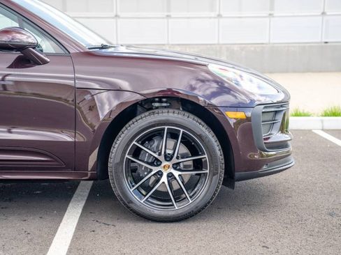 New 2026 Porsche Macan AWD/4WD image 8