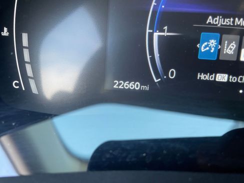 Used 2025 Toyota Grand Highlander FWD image 42
