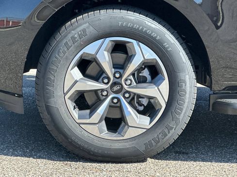 New 2027 Ford Expedition Active RWD image 27