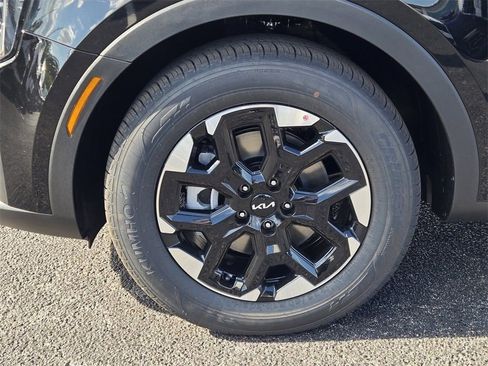 New 2026 Kia Sorento S image 7