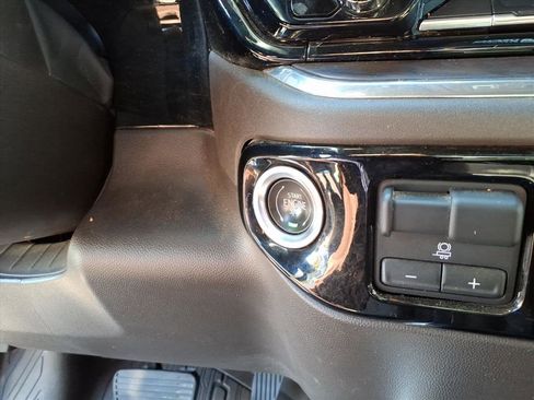 Certified 2023 GMC Sierra 1500 SLT w/ SLT Premium Plus Package image 13