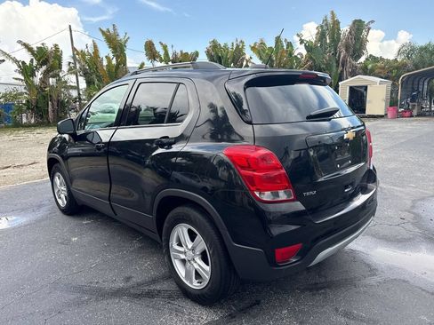 Used 2018 Chevrolet Trax LT FWD image 6
