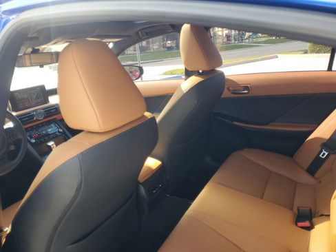 Used 2025 Lexus IS 350 F Sport w/ Accessory Package 2 image 15