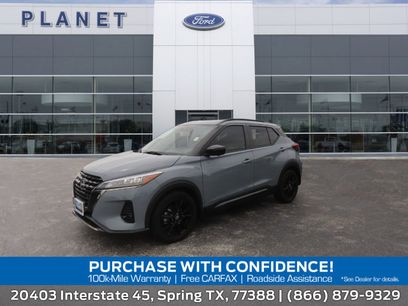 Used 2022 Nissan Kicks SR