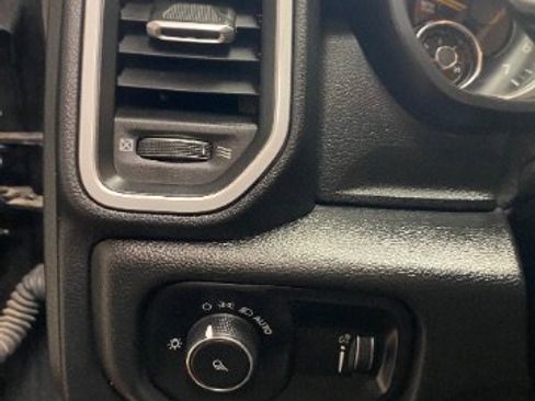 Used 2021 RAM 2500 Big Horn image 20